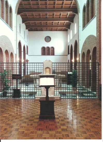 Monastero di Faenza. Interno della chiesa ripresa dal coro